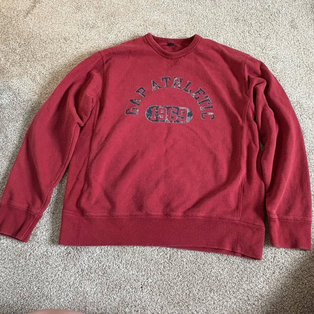 GAP Vintage Crewneck Sweater Red Size Large Made in Korea Distressed Oversized